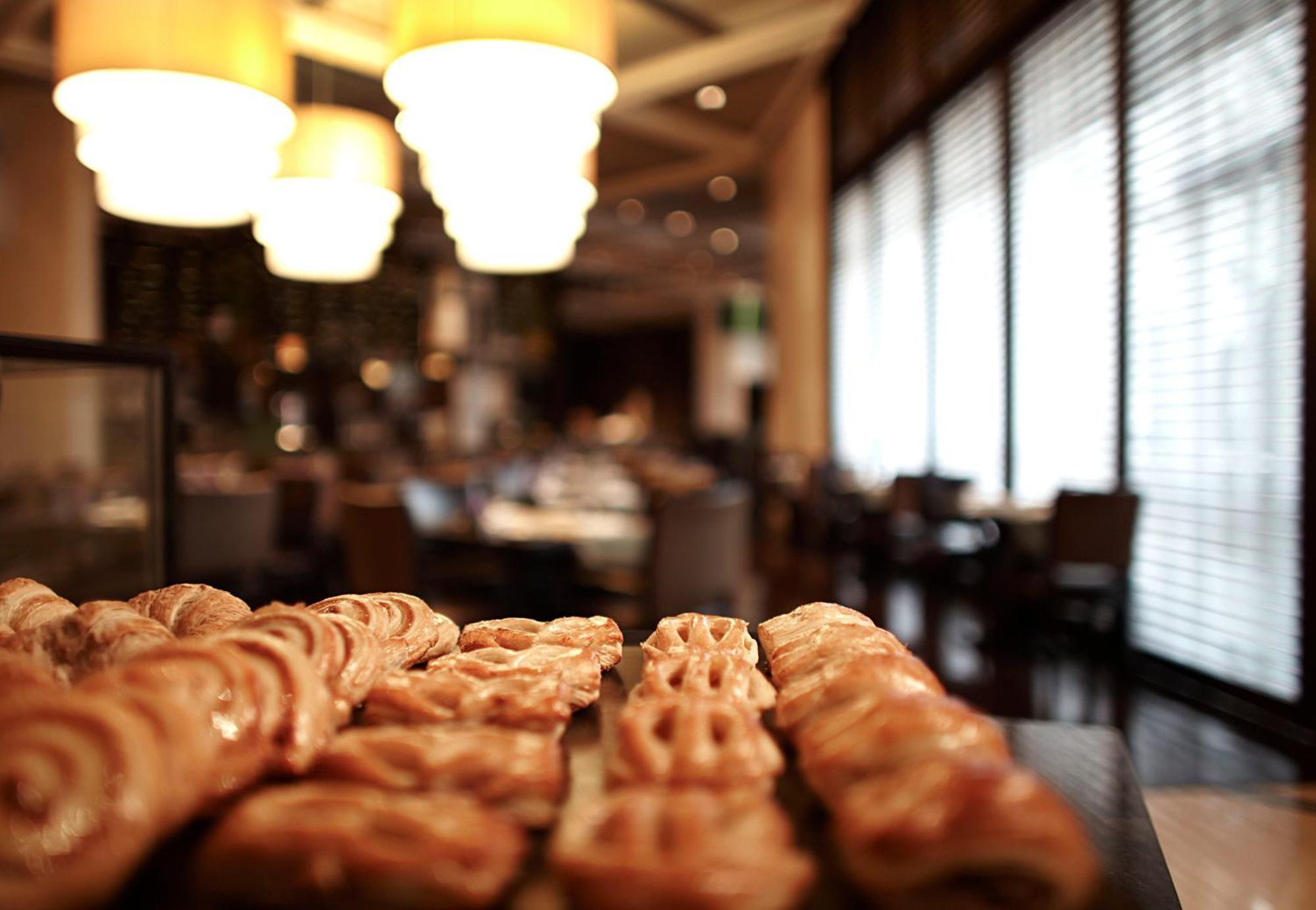 Renaissance Tianjin Lakeview Hotel Zewnętrze zdjęcie